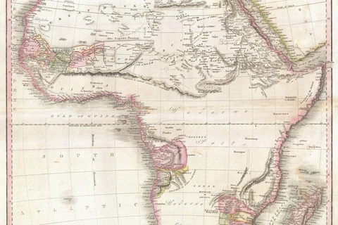 1818 tarihli bir Afrika haritası; kıyılar ayrıntılı çizilmiş, iç bölgelerin ortasında el yazısıyla “Unknown Parts” yazıyor.